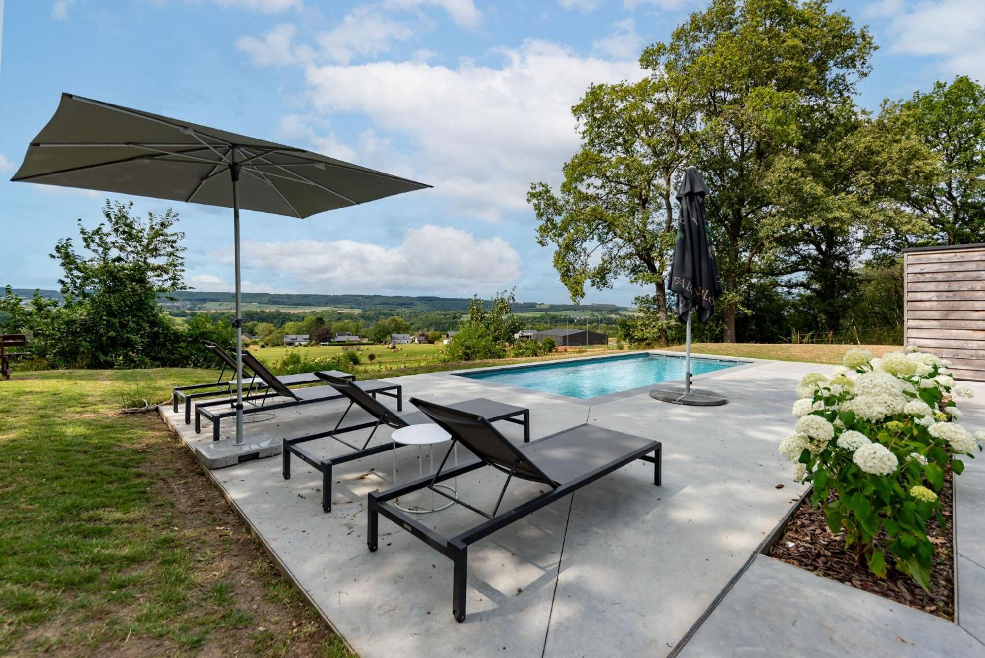 Gite 1 Maison Caerdinael - Gite 14 Personnes Sur Les Hauteurs De ดูร์บี ภายนอก รูปภาพ